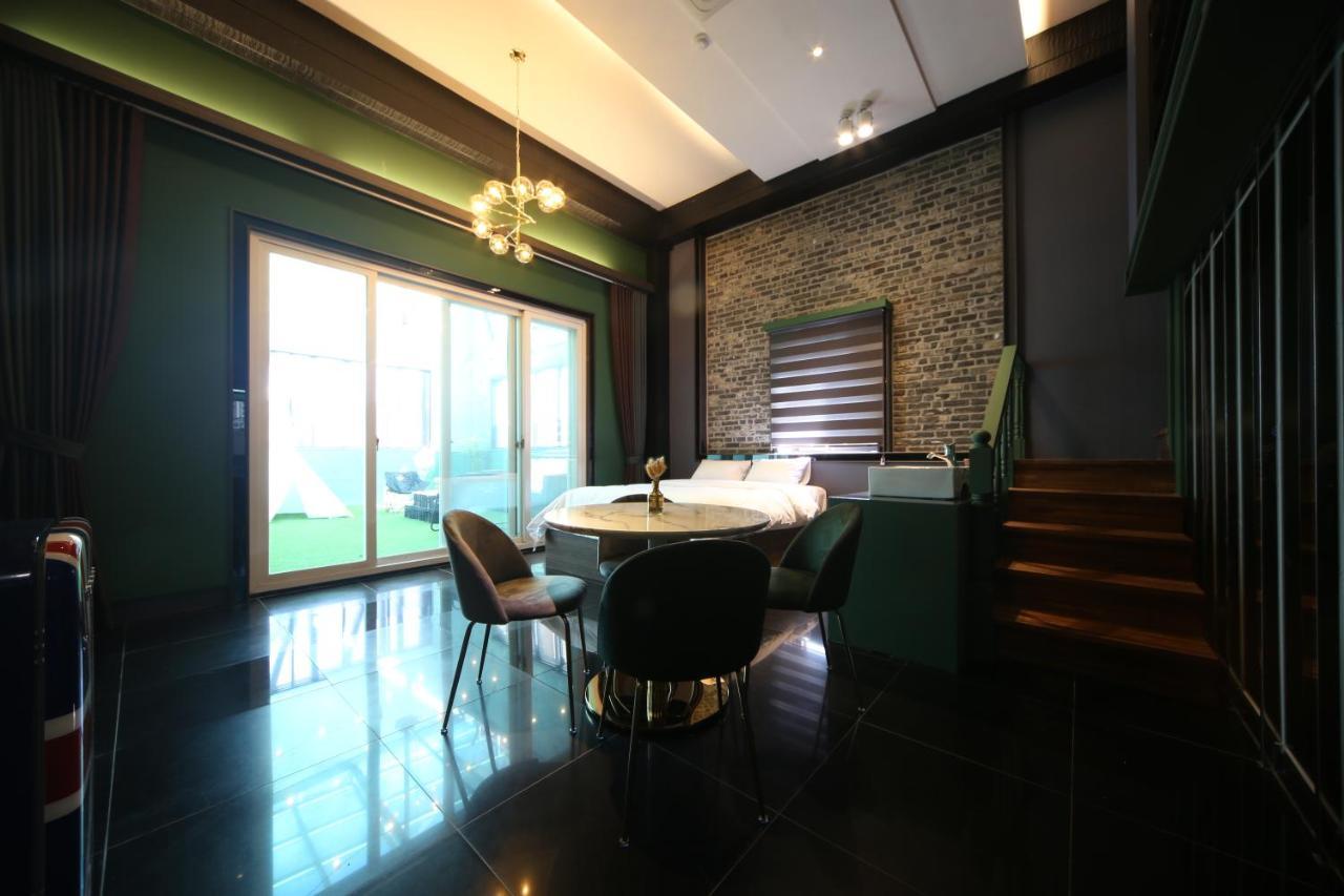 Hotel Yeogiatte Daegu Station Extérieur photo